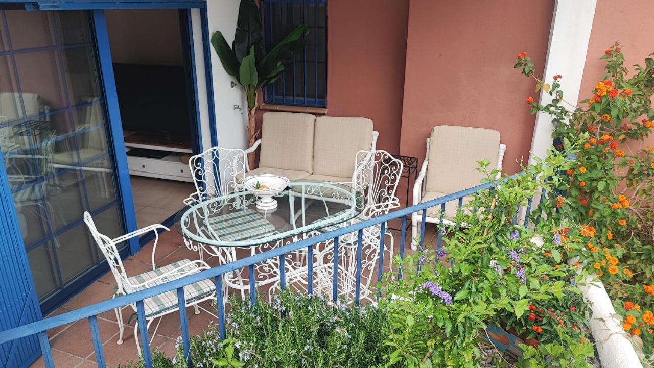 Vista Bahia Con Piscinas, Parking Y Terraza Apartment La Herradura  Bagian luar foto